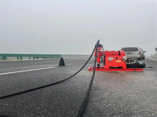 农安马路路基路面开裂下沉注浆加固灌浆